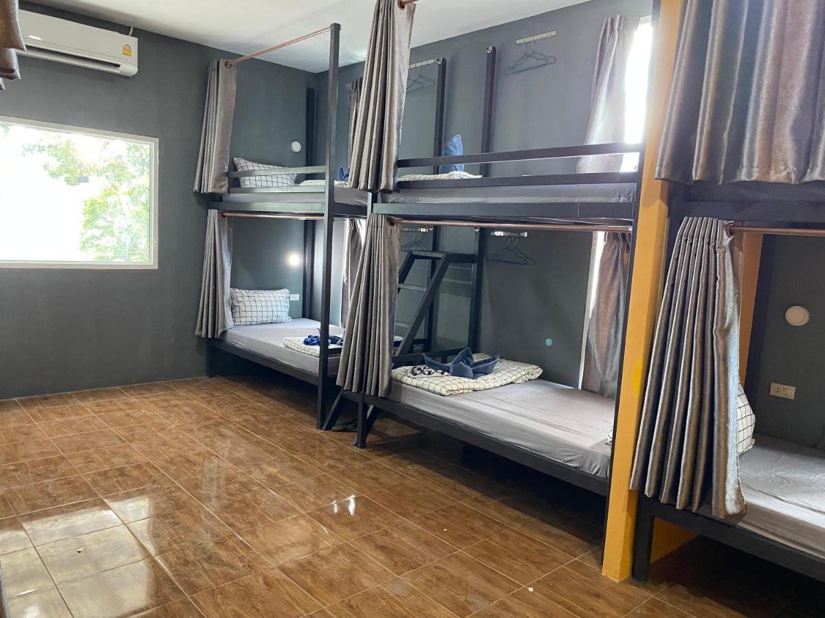 The View Hostel Phi Phi Don Exterior foto